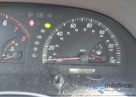 2004 Toyota Camry Le z USA, uszkodzony, nr VIN 4T1BE32K64U860926